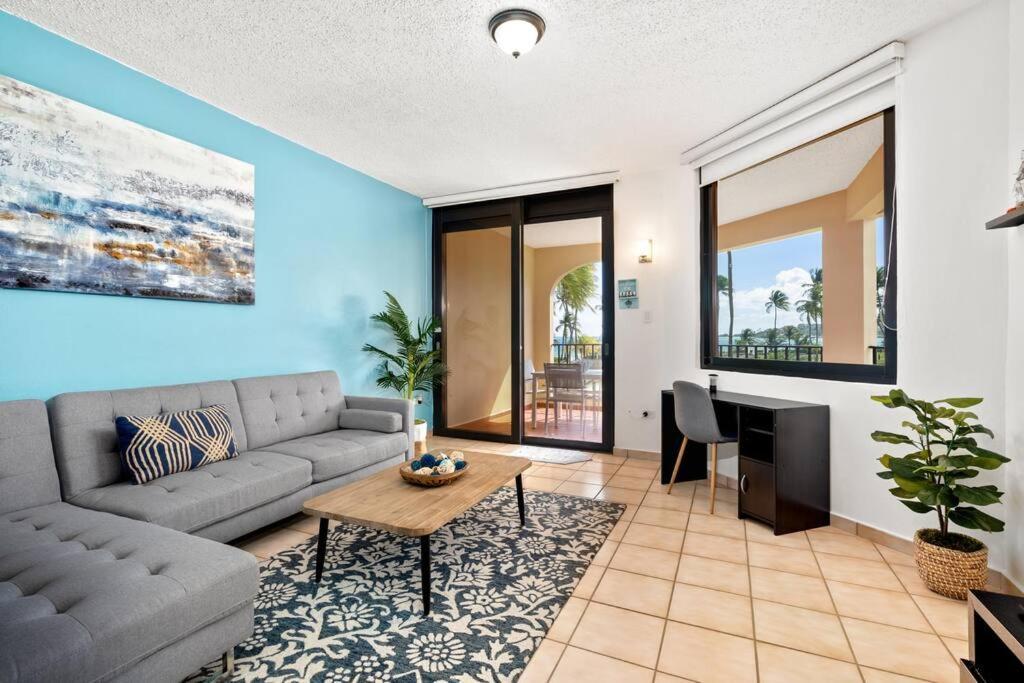 Beach Access + 3 Pools + Ocean Views - 2Br In Palmas - Sleeps 7 Lägenhet Humacao Exteriör bild