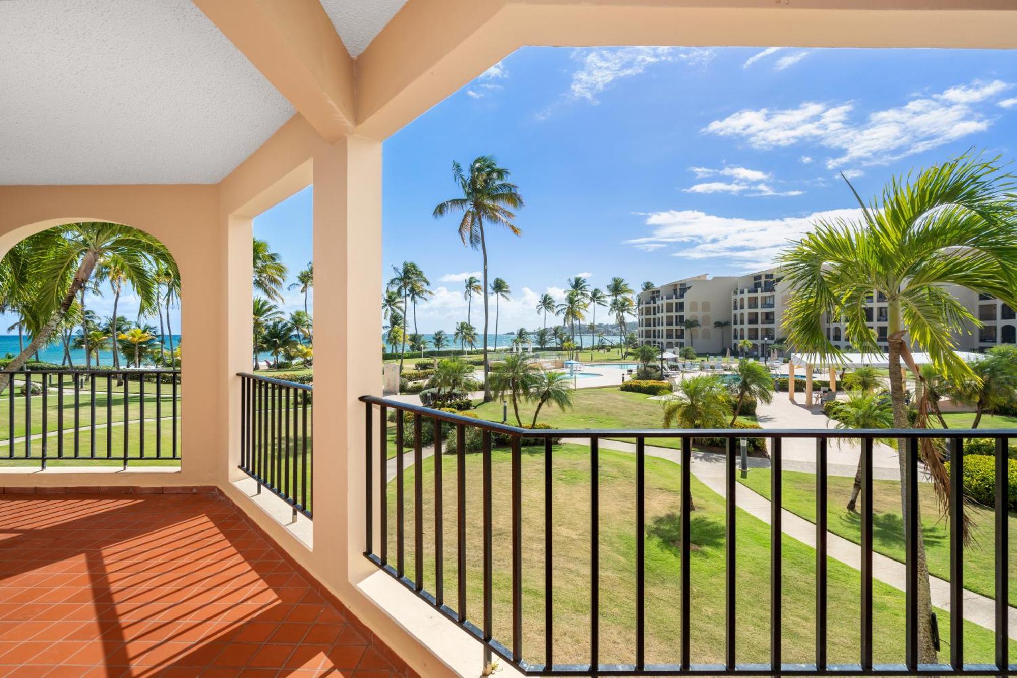 Beach Access + 3 Pools + Ocean Views - 2Br In Palmas - Sleeps 7 Lägenhet Humacao Exteriör bild
